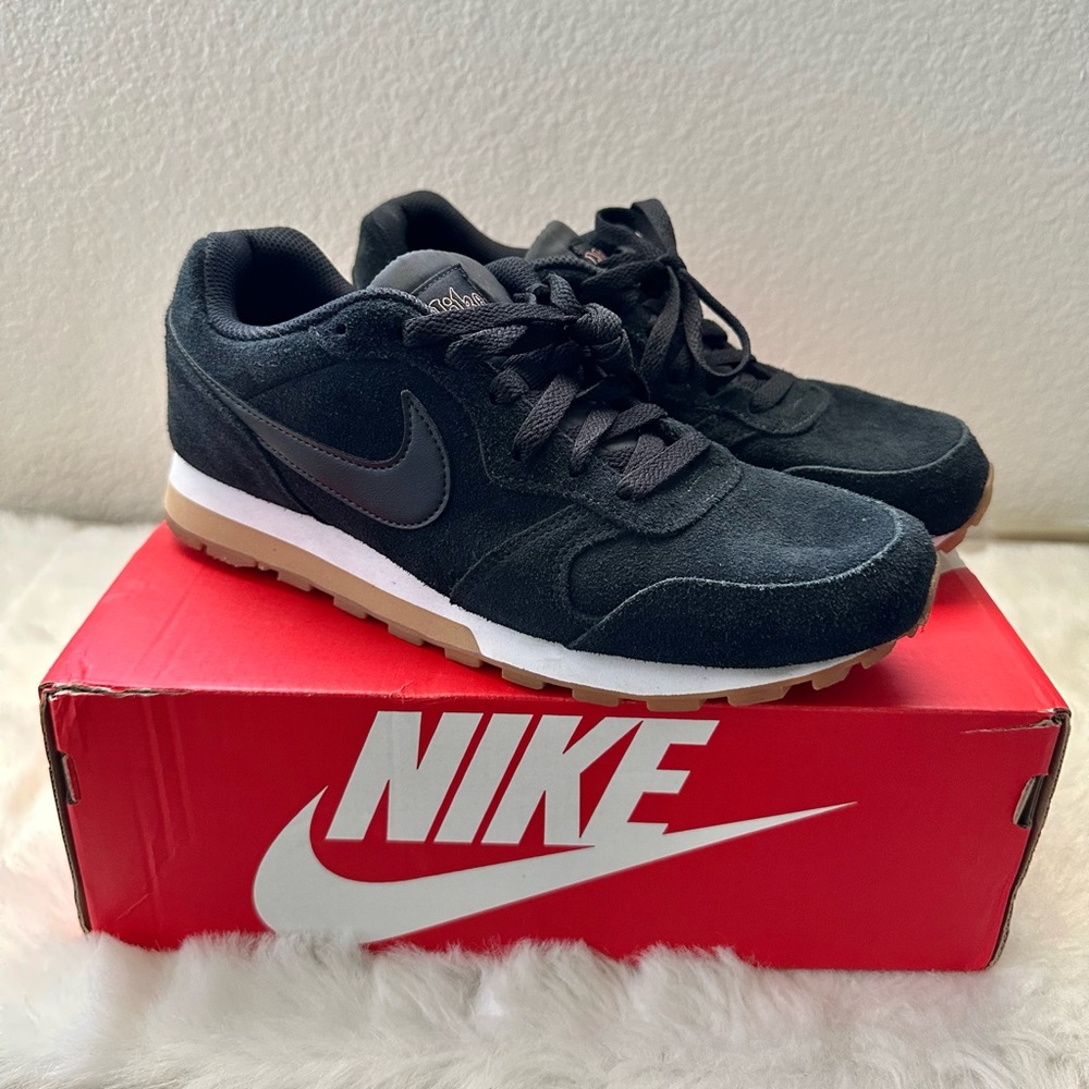 SUEDE NIKE SNEAKERS
